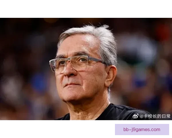 中国男足主帅伊万科维奇面临巨大压力亟需调整战术和状态 中国男足主帅伊万科维奇面临巨大压力亟需调整战术和状态